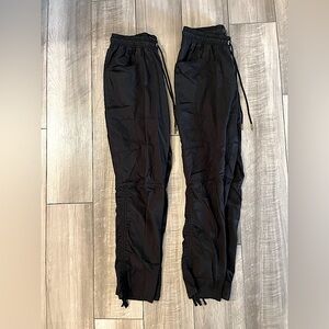 2 Pair JAANUU Mid-Rise Jogger Scrub Pants, Black, Size M